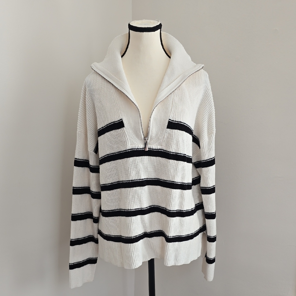 Laundry By Shelli Segal Black And White Ribbed Sweater 1/4 Zip Sweater